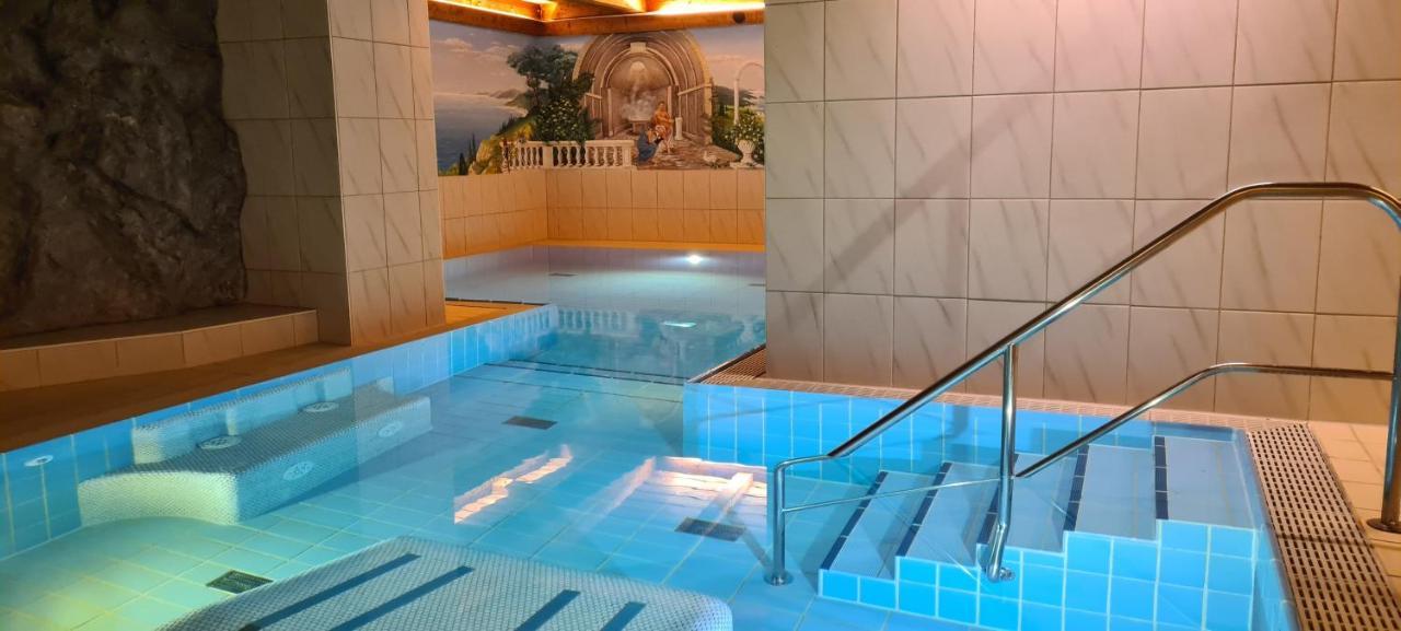 Hotel Alpenhof Бад-Тельц Екстер'єр фото